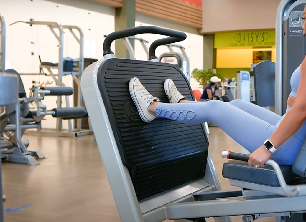 Can You Wear a Sports Bra at Fitness? FitnessProfy