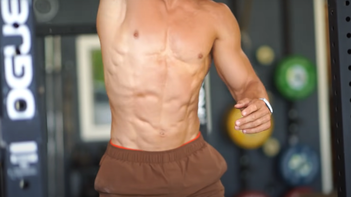 Functional Fitness vs. CrossFit What’s the Difference? FitnessProfy